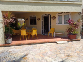MF HOUSE BEACH